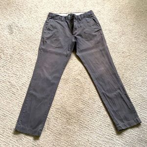 Banana republic Aiden Chino 32x32